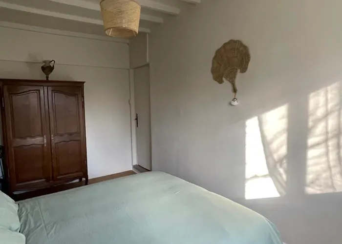 L'ancienne Epicerie Nyaraló Meyronne