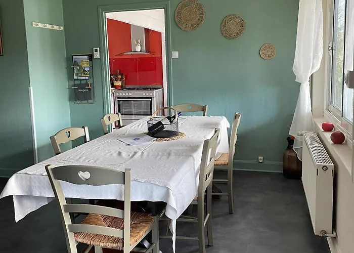 L'ancienne Epicerie Nyaraló *